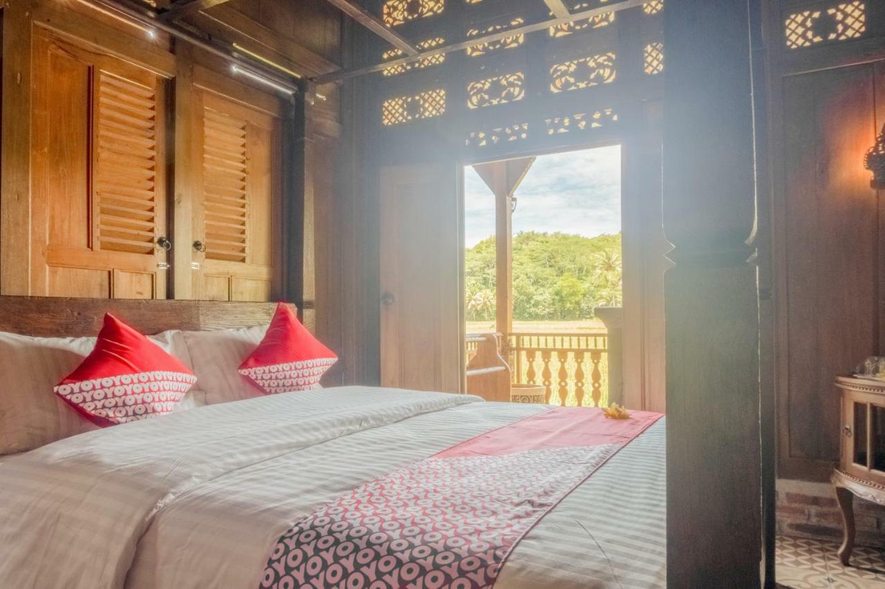 Hotel Batukaras Kalaras Buitenkant foto