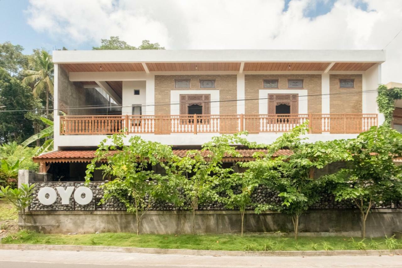 Hotel Batukaras Kalaras Buitenkant foto