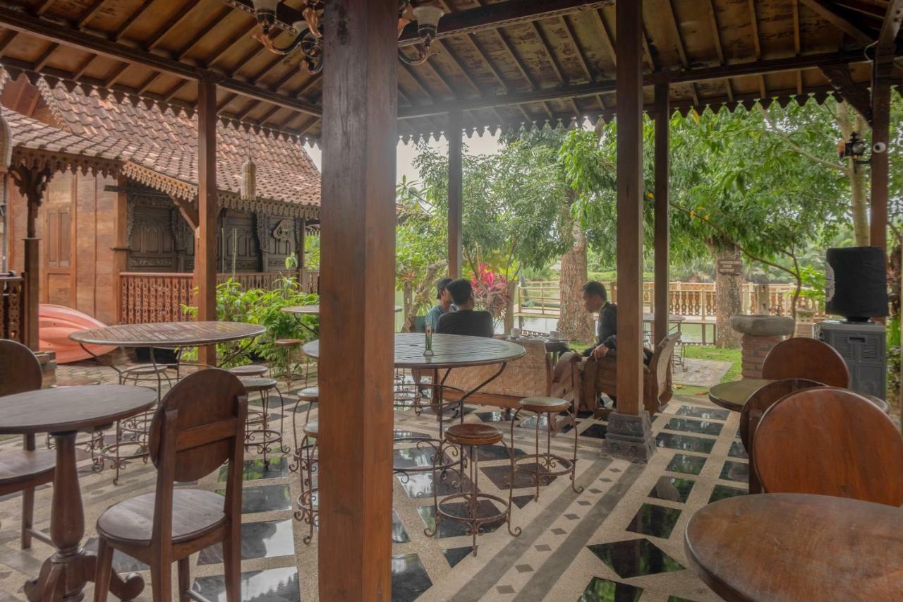 Hotel Batukaras Kalaras Buitenkant foto
