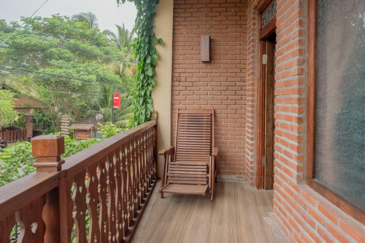 Hotel Batukaras Kalaras Buitenkant foto