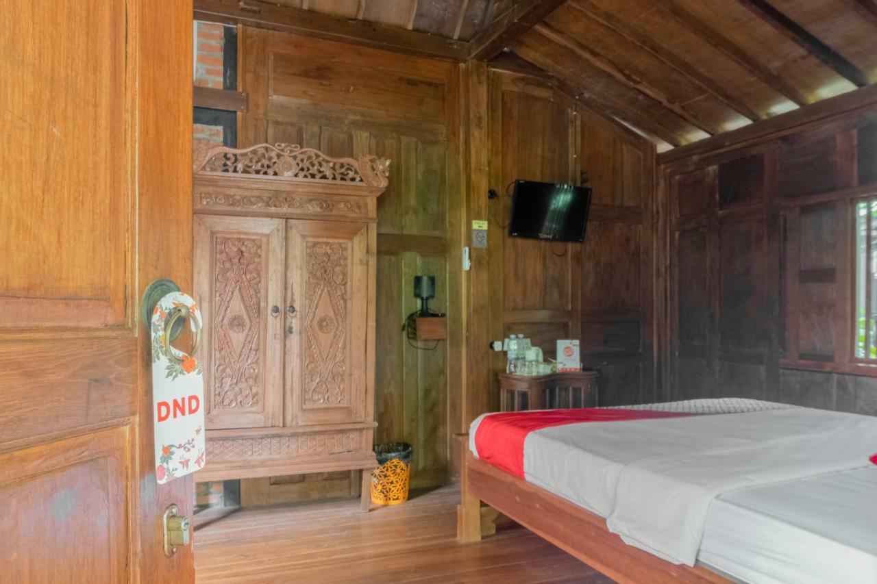 Hotel Batukaras Kalaras Buitenkant foto